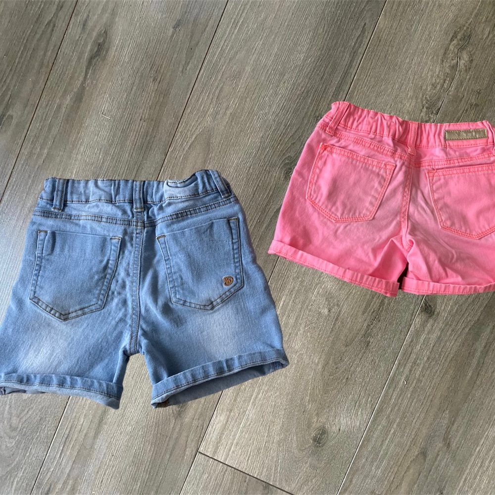 Short Bundle - Picture 2 of 2